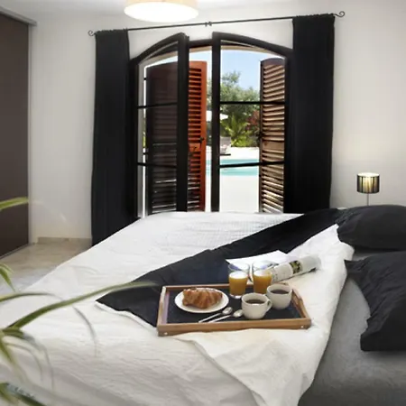 Luxury In Sainte-maxime With Swimming Pool Villa Sainte-Maxime
